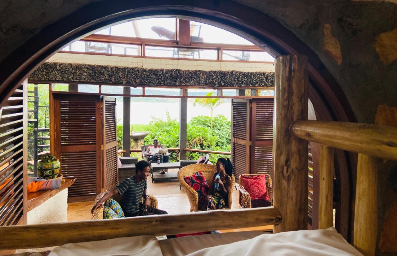 Home Onthe Nile Dorm Jinja Eksteriør billede
